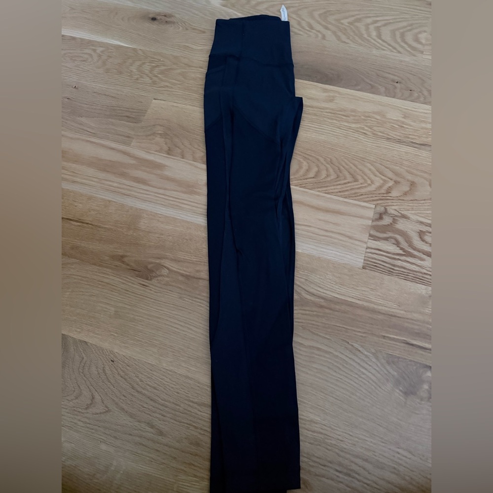 Navy blue leggings